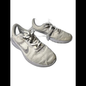 Size 8.5 - Nike Flex Experience Run 11 Next Nature White